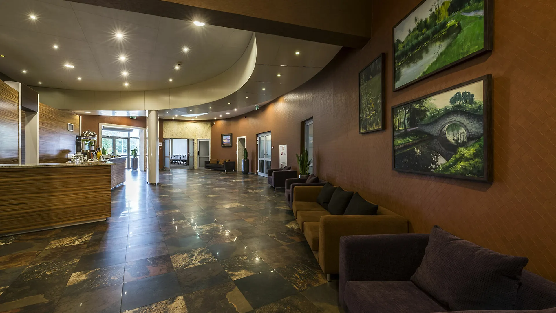 ***  Hotel Victor Pruszkow Desilva Poland